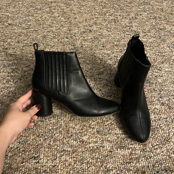 Heels - Picture 11 of 12